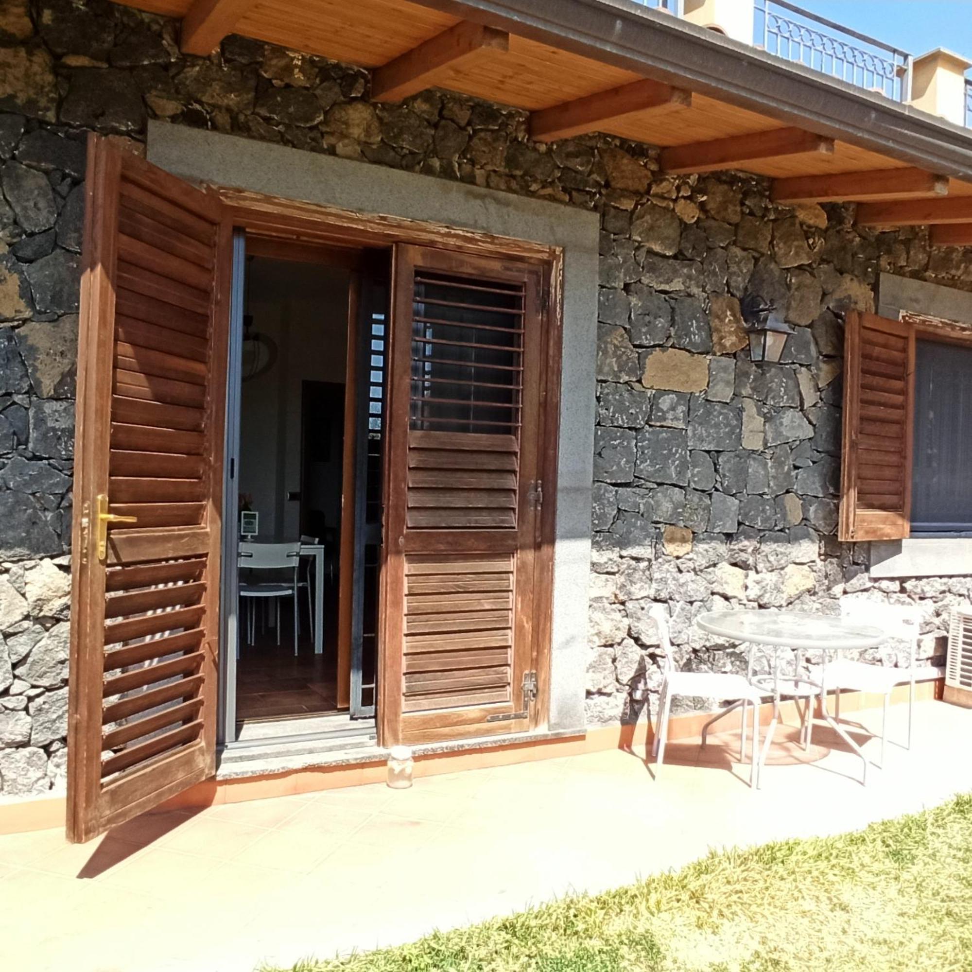 La Circumetnea Home كاتانيا الغرفة الصورة